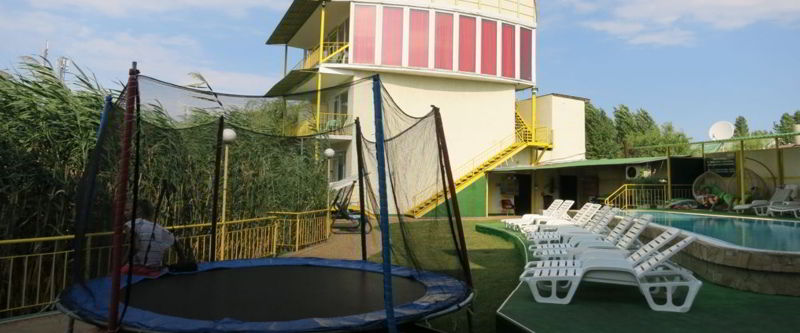 Грин, Затока - для детей батут